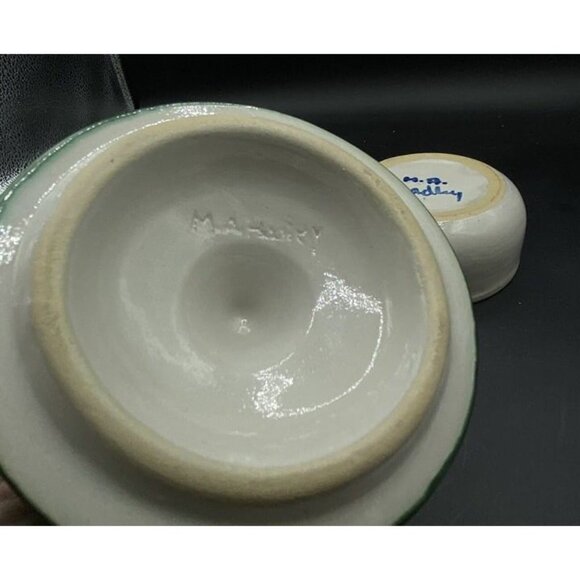 M A Hadley Blueberries Porringer Handled Soup Bowl with Lid - Picture 9 of 10